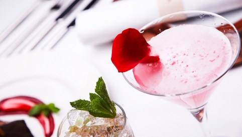Rose-Petal-Martini-1024x584